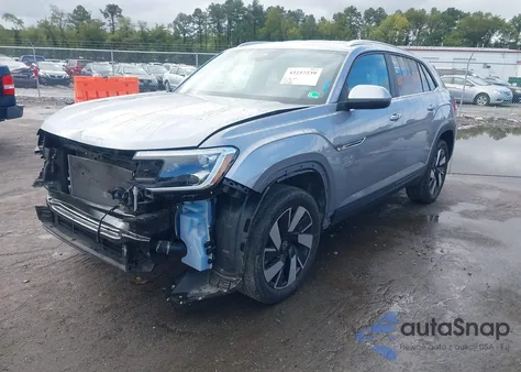 2024 Volkswagen Atlas Cross Sport Se from USA, damaged, VIN 1V2HE2CA5RC232317